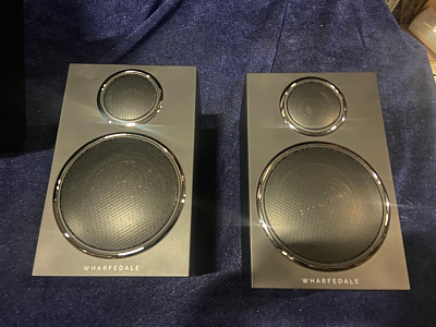 Комплект акустических систем Wharfedale DX-3 5.1 HCP System Цвет: Черный Дуб [BLACK OAK]