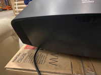 Кинотеатральный 4K проектор Sony VPL-VW590ES (черный)