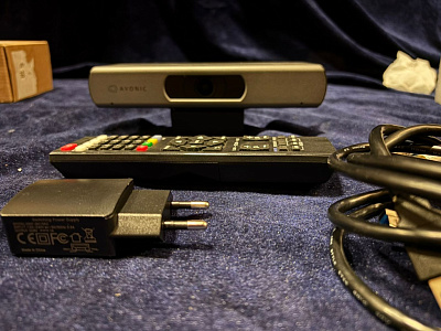 USB-камера Ultra HD 4K для ВКС Avonic AV-CM20-VCU USB-камера Ultra HD 4K для ВКС Avonic AV-CM20-VCU