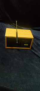 Радиоприемник Tivoli Model One BT Цвет: Дуб/Черный [Oak/Black]