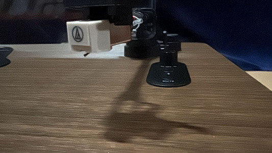 Проигрыватель виниловых дисков Phaze Audio Diana Цвет: Орех [Walnut]