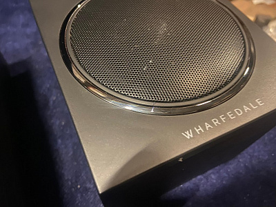 Комплект акустических систем Wharfedale DX-3 5.1 HCP System Цвет: Черный Дуб [BLACK OAK]
