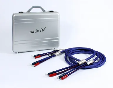 Акустический кабель  Van den Hul Mounted set 3T The Cloud SE. 3 метра пара. Разъем BERRI bi-wiring (2-4) Цвет: золотой