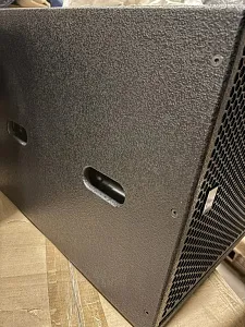 Пассивный сабвуфер YME iP 15B Пассивный сабвуфер YME iP 15B